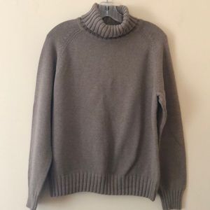 XL cotton get/tan turtle neck sweater